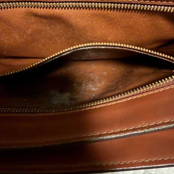 Vintage Louis Vuitton Purse - Picture 5 of 5